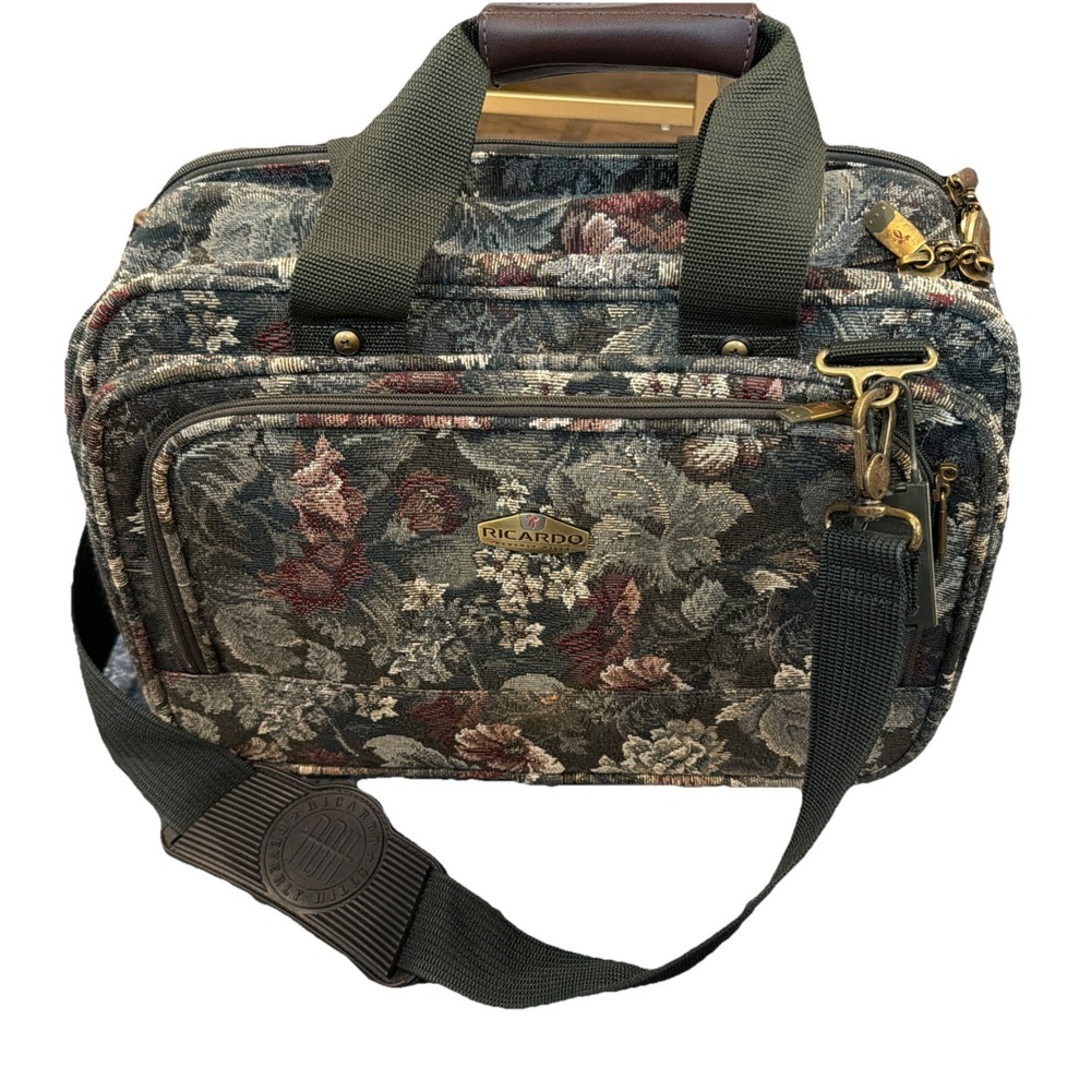 Vtg Ricardo Beverly Hills Floral Tapestry Carpet Duffle Carry On Bag Luggage